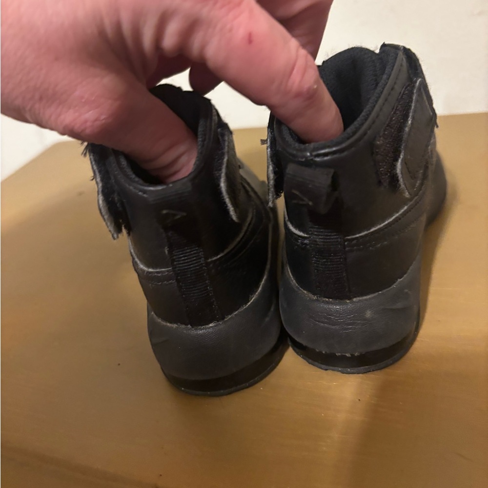 Nike Kids Black High-Top Sneakers - Picture 2 of 7